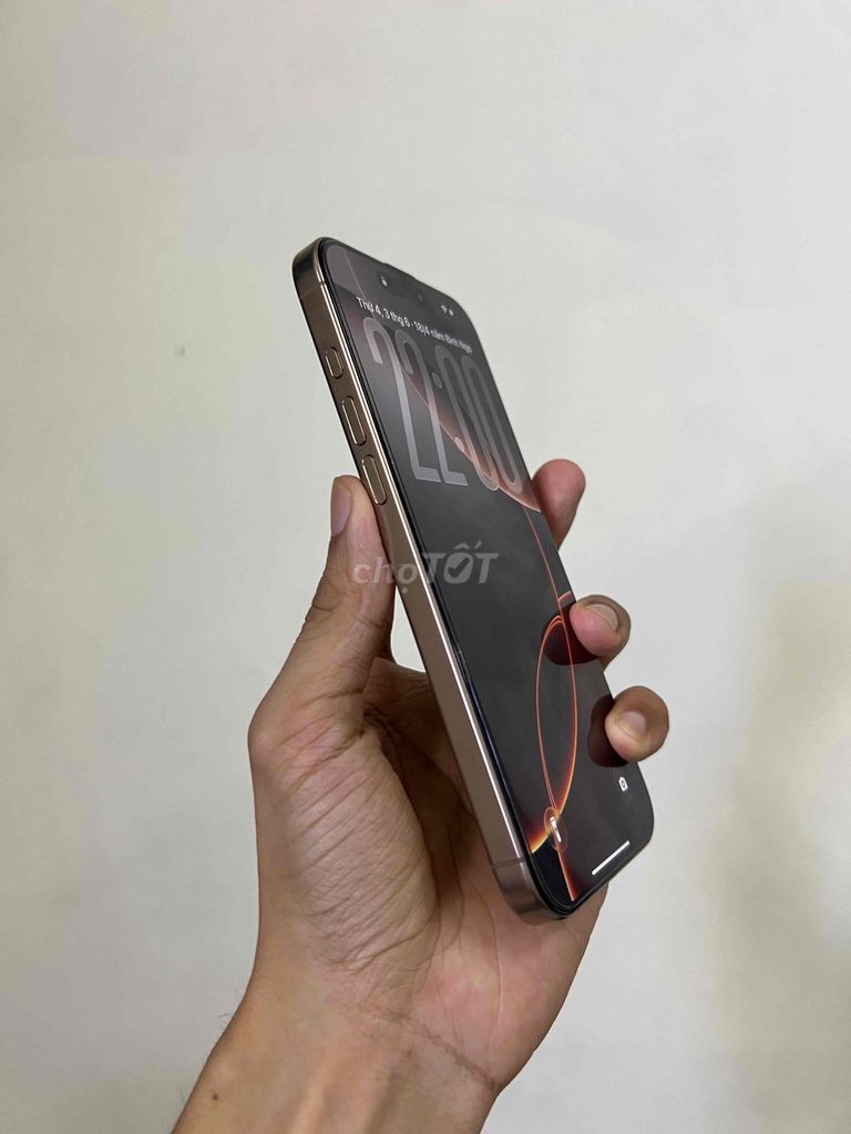 iPhone 16 Pro Max Vàng 256G 🍎🍎🍎. Mua bán Điện thoại tại Quận Thanh Khê Đà Nẵng được đăng bởi Anh Tuấn Apple hình 1