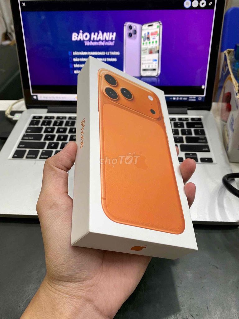 Apple iPhone 17 Pro Max 256GB Cam Mới chưa kích ho. Mua bán Điện thoại tại Quận 3 Tp Hồ Chí Minh được đăng bởi Tuấn Nguyễn hình 1