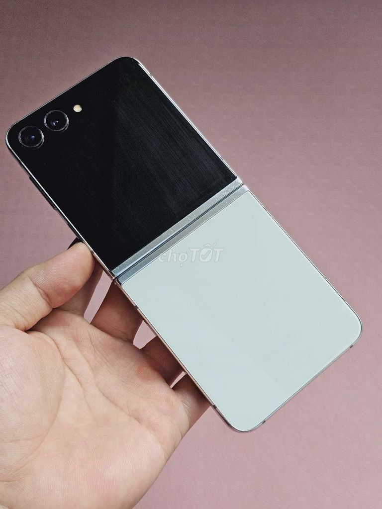 Z Flip5 256GB Xanh ssvn. Mua bán Điện thoại tại Quận Thanh Xuân Hà Nội được đăng bởi Tuyết Tuyết hình 1
