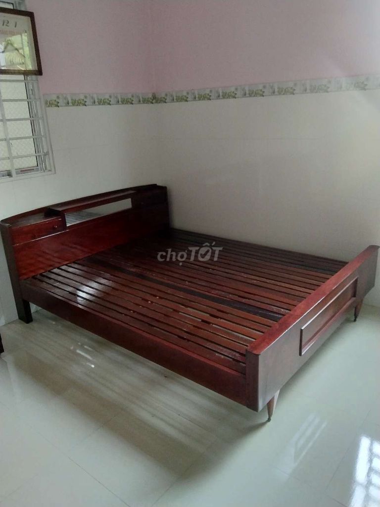 Bán giường ngủ gỗ tốt, gỗ xưa