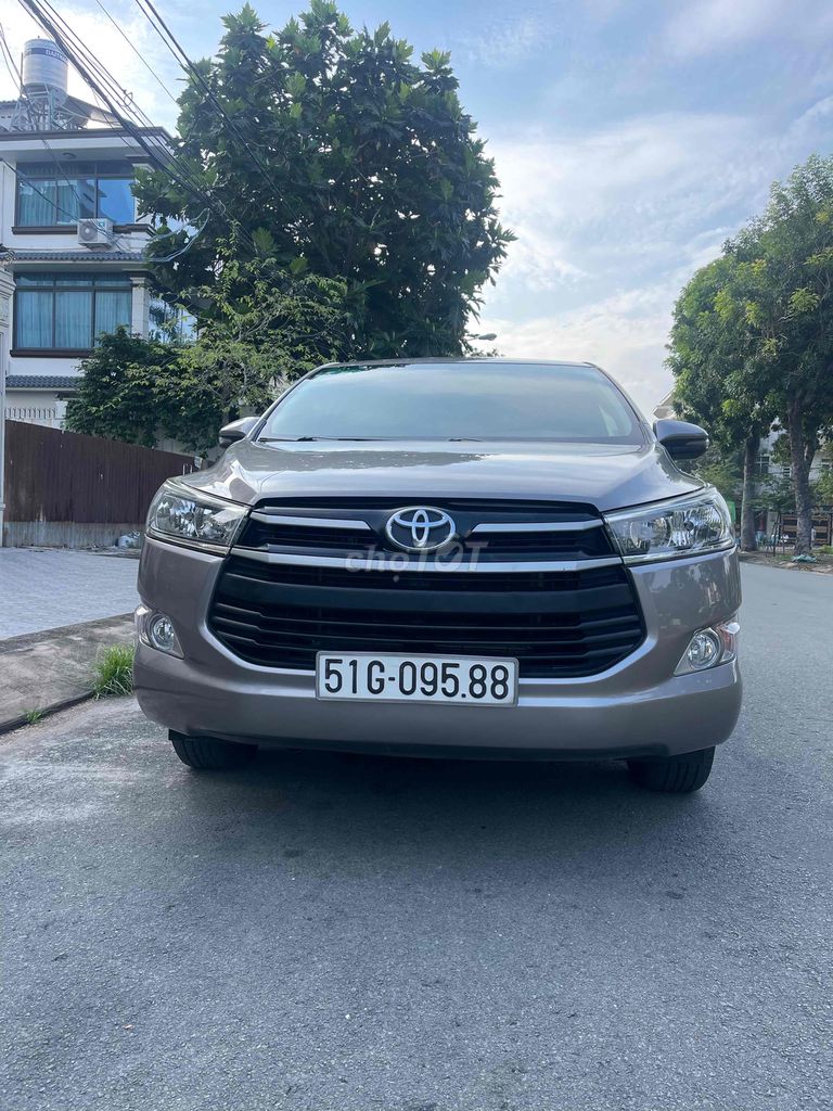 INOVA 2.0 SX2018 số sàn chạy 79.000km 1 đời chủ