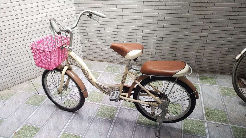 Thanh lý xe đạp trẻ em. Mua bán Xe đạp tại Quận Hải Châu Đà Nẵng được đăng bởi Nguyen Thuy Duong hình 3