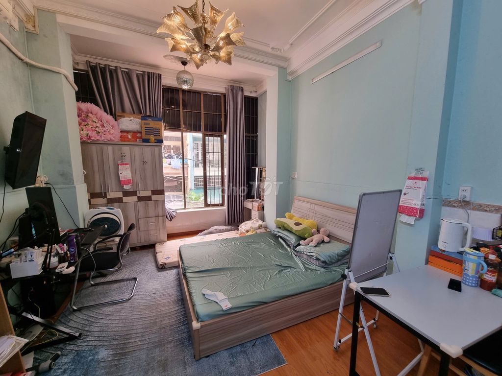 30M2 - CHÍNH CHỦ - HÌNH THẬT - FULL NỘI THẤT - TRUNG TÂM Q10
