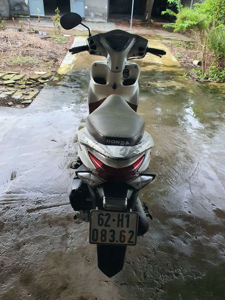 Vision 2014 trắng. Mua bán Xe máy tại Huyện Cần Giuộc Long An được đăng bởi Trần Phi hình 4