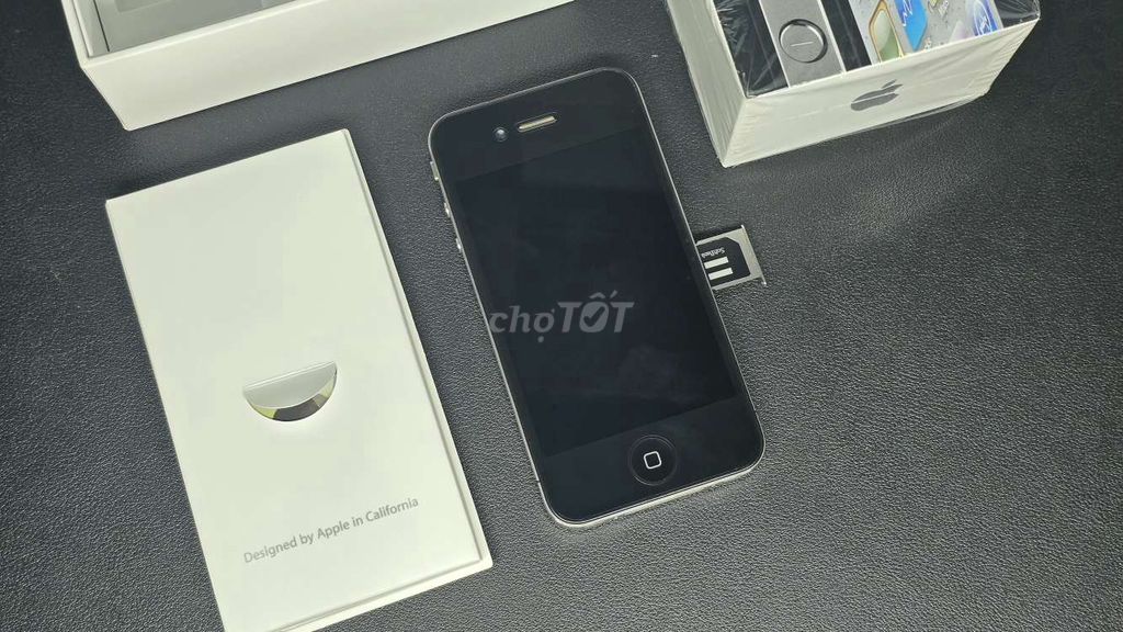 iPhone 4 32GB Đen lock Nhật. Mua bán Điện thoại tại Huyện Bến Lức Long An được đăng bởi KGV hình 1