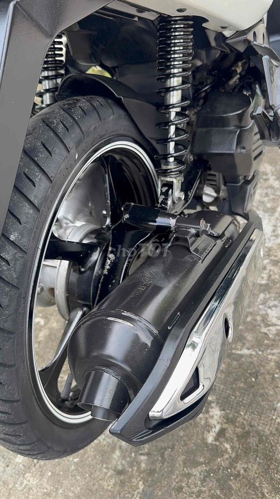 chân áo sạch đẹp zin chất. Mua bán Xe máy tại Thị xã Bến Cát Bình Dương được đăng bởi xe máy trả góp tín nghĩa  hình 7