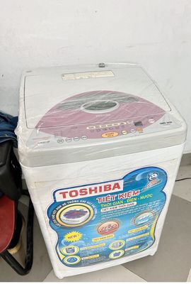 máy giặt Toshiba nguyên zill dòng 7,04kg bền