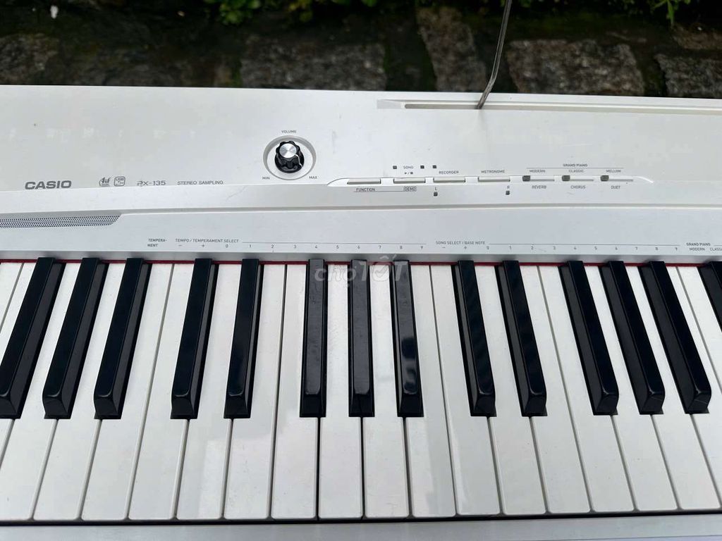 Piano điện Casio Px135