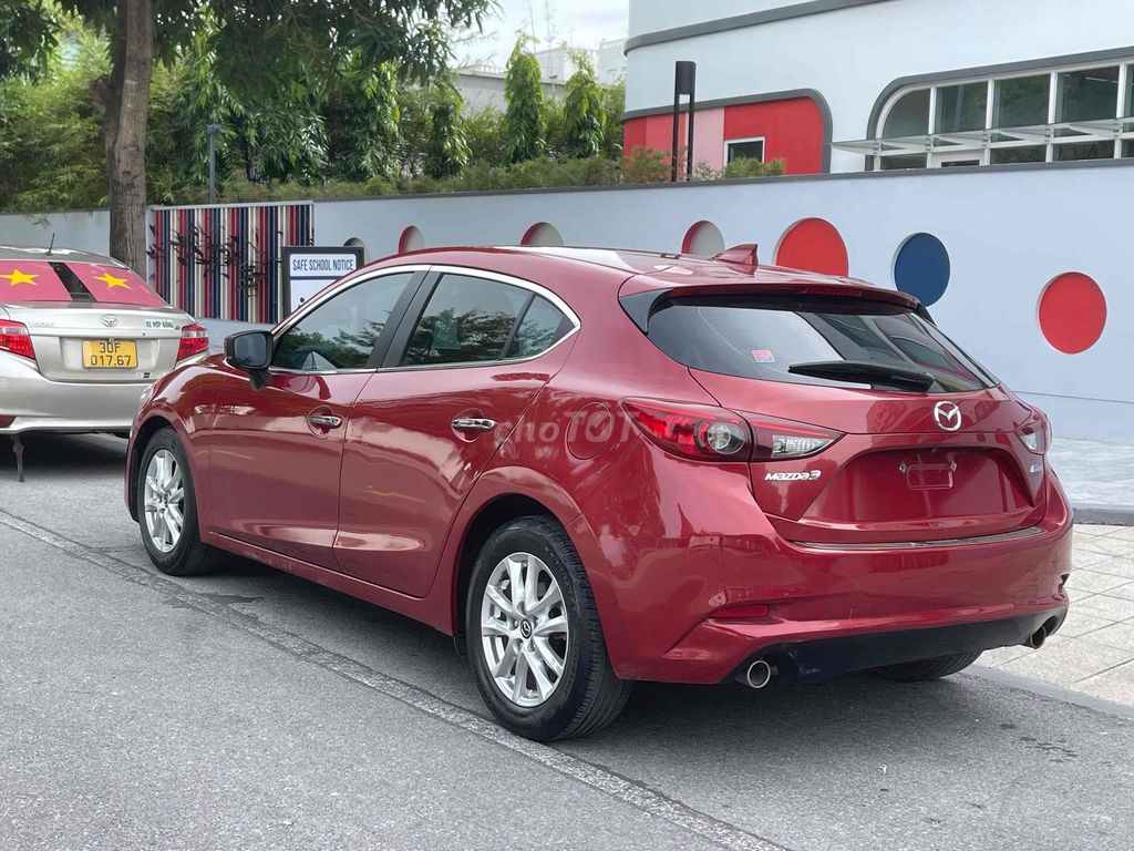 Cần Bán Mazda 3 2018 1.5 AT  xe đẹp ,số Tự động. Mua bán Ô tô tại Quận Hoàng Mai Hà Nội được đăng bởi Anh Tuy hình 5
