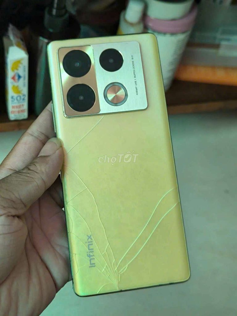 Infinix Note 40 Pro 256GB Vàng. Mua bán Điện thoại tại Quận Tân Bình Tp Hồ Chí Minh được đăng bởi nnh hình 1