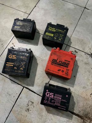 4 cái ắcquy. Mua bán Đồ chuyên dụng, Giống nuôi trồng tại Quận Bình Tân Tp Hồ Chí Minh được đăng bởi Nhât Phong