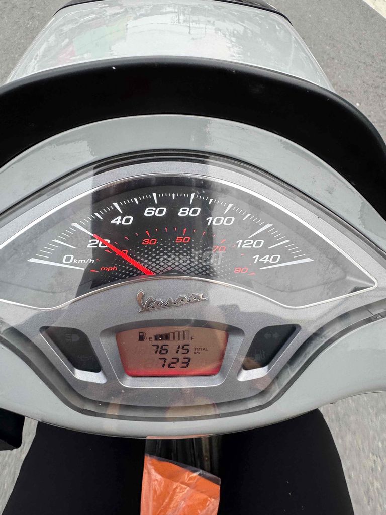 Cần Bán. Mua bán Xe máy tại Quận 12 Tp Hồ Chí Minh được đăng bởi Như hình 2