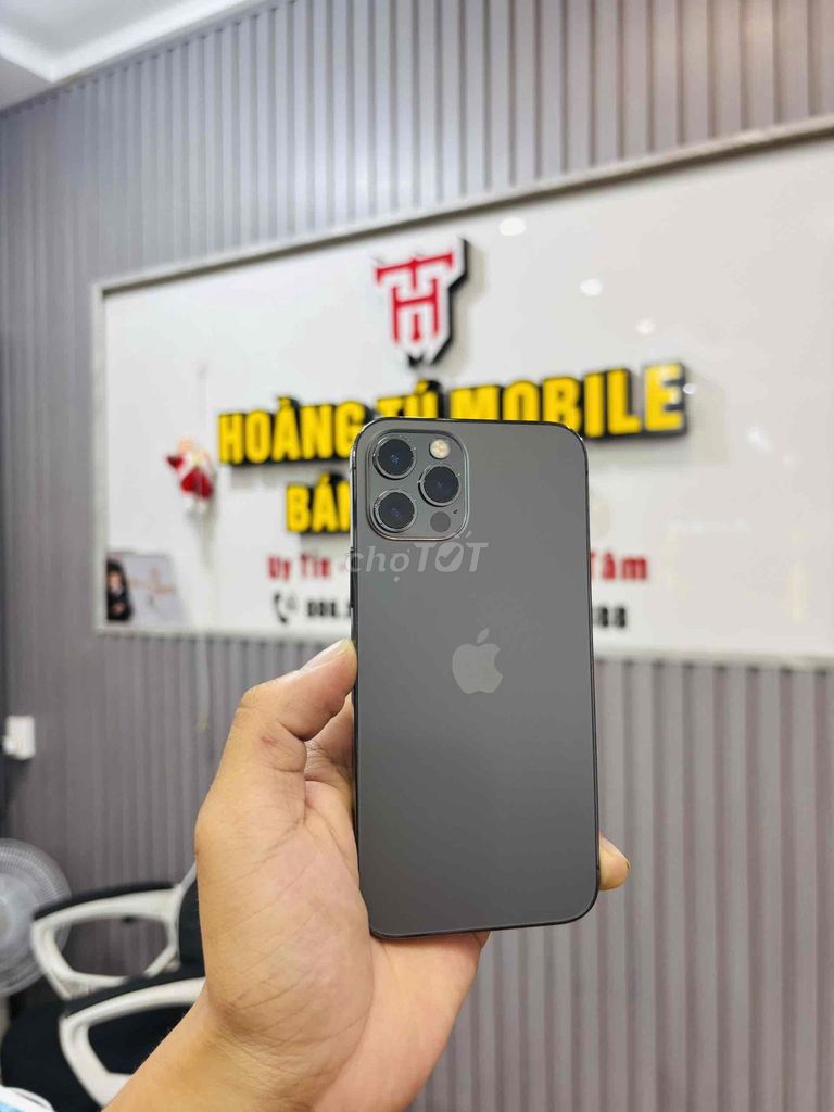 Apple iPhone 12 Pro 512GB Đen. Mua bán Điện thoại tại Quận Liên Chiểu Đà Nẵng được đăng bởi Hoàng Tú Mobile hình 1