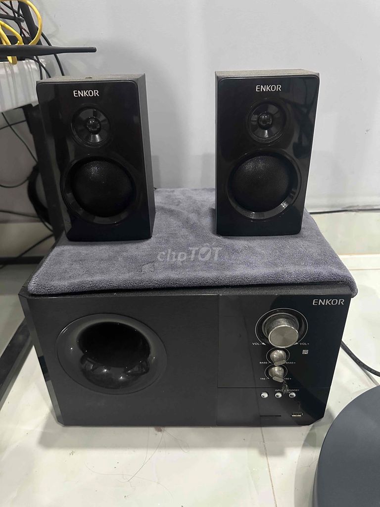 Loa Enkor Đen. Mua bán Tivi, Âm thanh tại Huyện Cần Đước Long An được đăng bởi quoc khánh hình 1