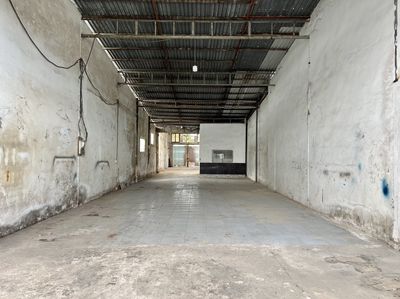 Mặt bằng hoặc kho xưởng 240m² mặt tiền ngang 8m đường Nguyễn Văn Linh