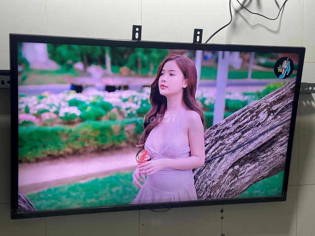 Bán SMART Tivi SAMSUNG 43in4K mỏng nguyên zin đẹp.