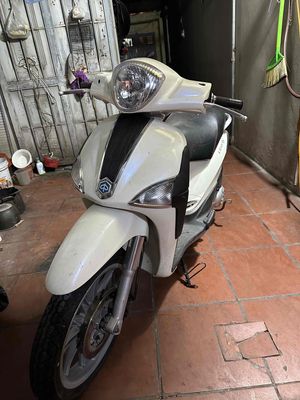 Bán xe đang dùng. Mua bán Xe máy tại Quận Hai Bà Trưng Hà Nội được đăng bởi Nguyen van tung