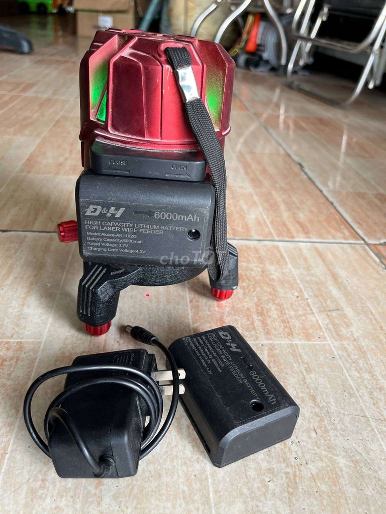 Thanh lí máy tia ngoài trời
