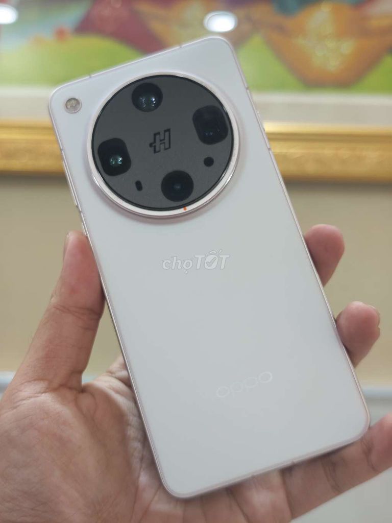Oppo Find X8 Ultra 16GB/512GB đẹp 99% + sạc cáp. Mua bán Điện thoại tại Quận 8 Tp Hồ Chí Minh được đăng bởi Đam Mê Công Nghệ hình 1