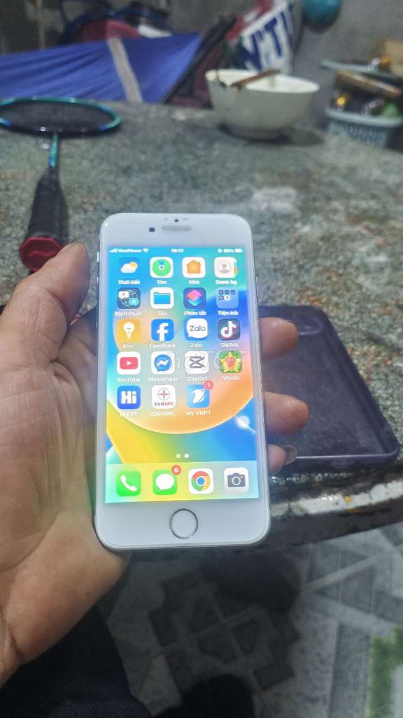 Apple iPhone 8 128GB Trắng Đã sử dụng. Mua bán Điện thoại tại Thành phố Biên Hòa Đồng Nai được đăng bởi phong  kim hình 1