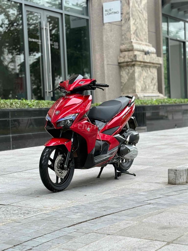 Air blade 125 Smartkey đẹp nguyên bản đi ít. Mua bán Xe máy tại Quận Ba Đình Hà Nội được đăng bởi Xe Máy Nam Thi hình 6