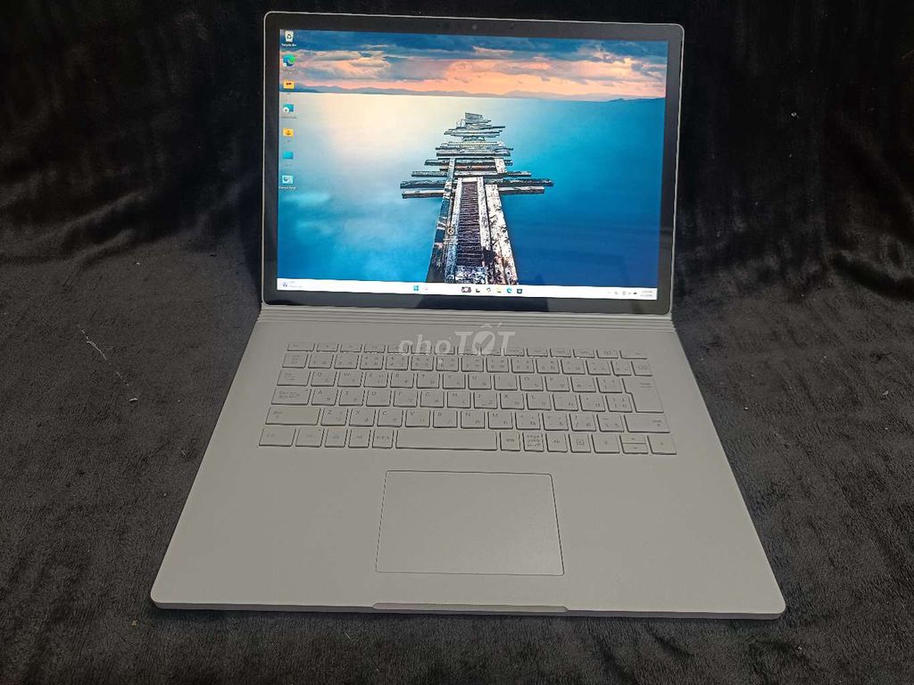 Microsoft Surface Book 2 i7-8650U 15 inch 16GB/1TB. Mua bán Laptop tại Quận Đống Đa Hà Nội được đăng bởi Đinh Văn Thọ hình 1