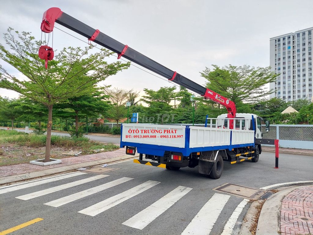 Isuzu 6 tấn cẩu Unic 340-370 thùng 6.1m xe Euro 5. Mua bán Xe tải, xe ben tại Quận 12 Tp Hồ Chí Minh được đăng bởi Mr Thành hình 5