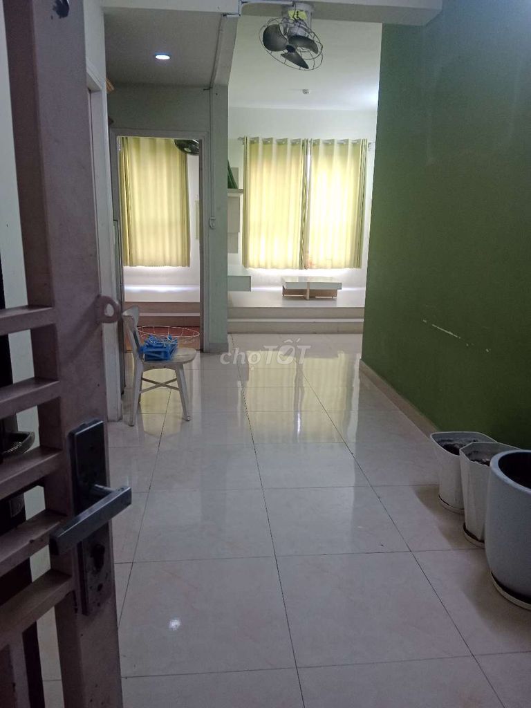 Аренда · 2 комн. · 64 м² · Quận 12, ул. Quốc lộ 1A