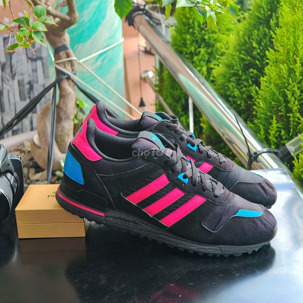 [CHÍNH HÃNG] Giày thể thao Adidas ZX 700. Mua bán Giày dép tại Thành phố Biên Hòa Đồng Nai được đăng bởi chú CÔNG AN bán giày CHÍNH HÃNG hình 1