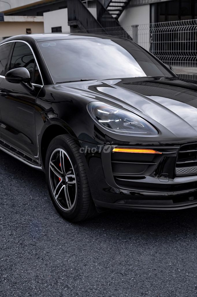 Porsche Macan 2021 màu đen ghế đỏ cực đẹp. Mua bán Ô tô tại Quận 7 Tp Hồ Chí Minh được đăng bởi Hoàn Lee Xe Lướt hình 8