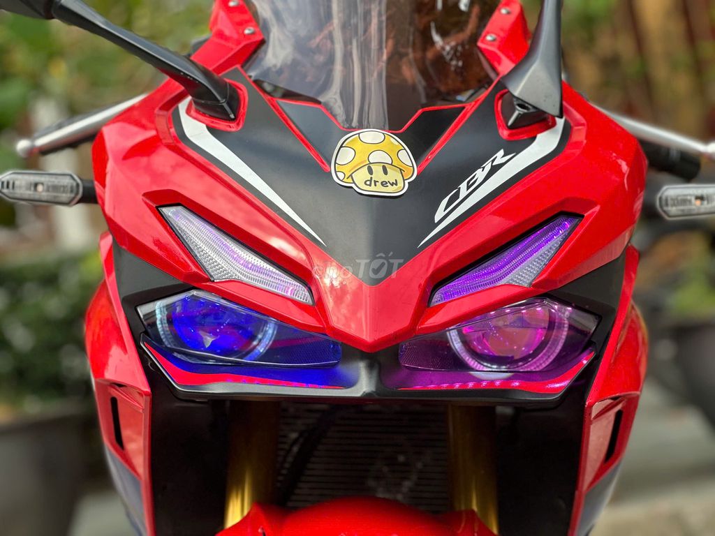 Honda CBR 150 2023 có trả góp trao đổi ✅. Mua bán Xe máy tại Quận Thanh Xuân Hà Nội được đăng bởi Phú Lý hình 5