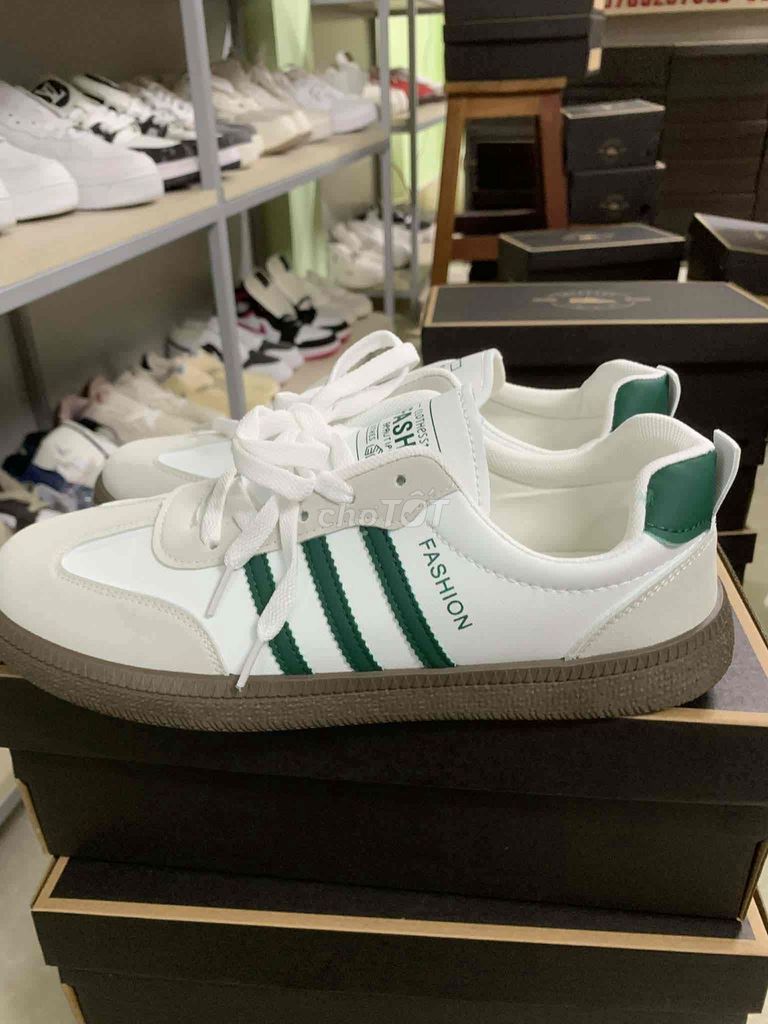 Giày adidas samba. Mua bán Giày dép tại Quận Dương Kinh Hải Phòng được đăng bởi Trần Thị Liên hình 1