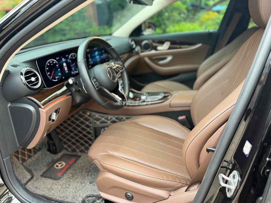 Mercedes Benz E Class 2021 E200 Exclusive -23500km. Mua bán Ô tô tại Huyện Sóc Sơn Hà Nội được đăng bởi Nguyễn Trọng Anh hình 7