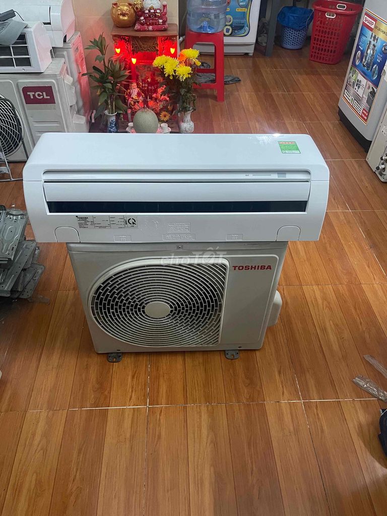 Thanh lý máy lạnh Toshiba 1hp rin chưa sửa chửa