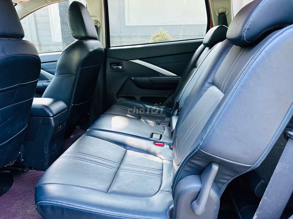 Mitsubishi Xpander 1.5 Cross 2022 -48000km. Mua bán Ô tô tại Thành phố Dĩ An Bình Dương được đăng bởi Siêu Thị Ô Tô Bình Dương  hình 13