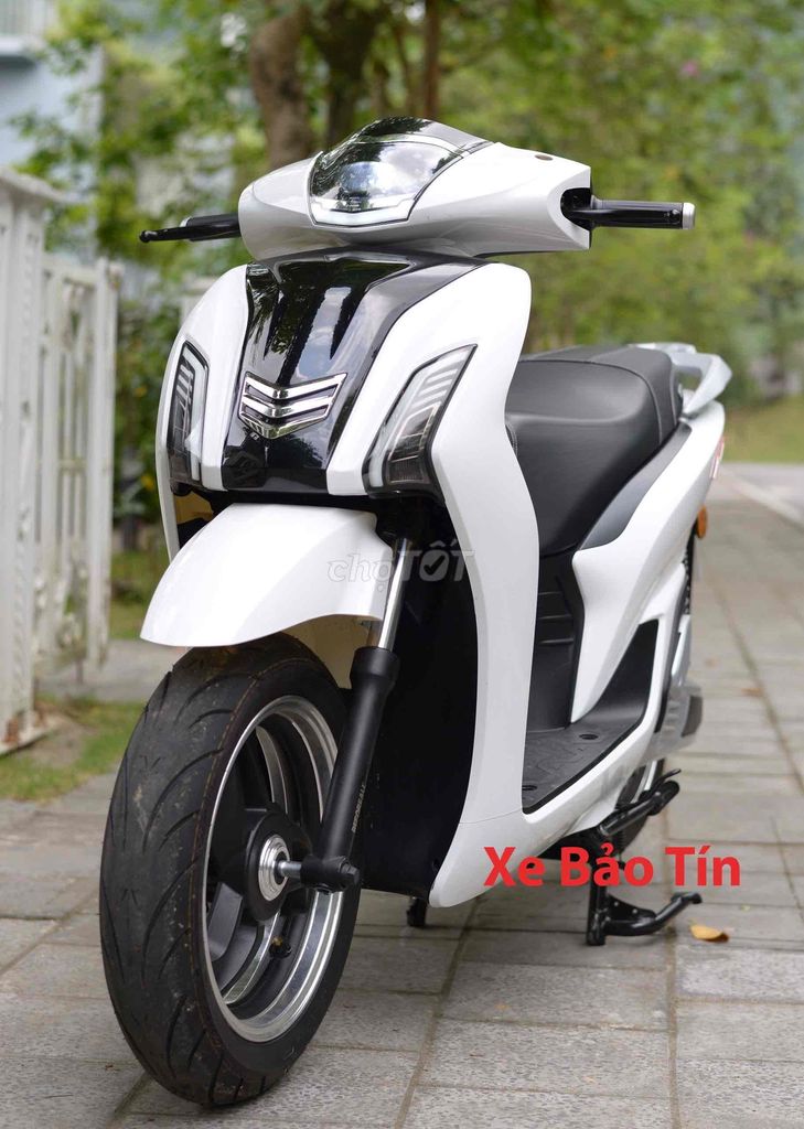 BF xe điện thế hệ mới. Mua bán Xe điện tại Quận Đống Đa Hà Nội được đăng bởi Xe Bảo Tín 61 Nguyễn Lương Bằng HN hình 4