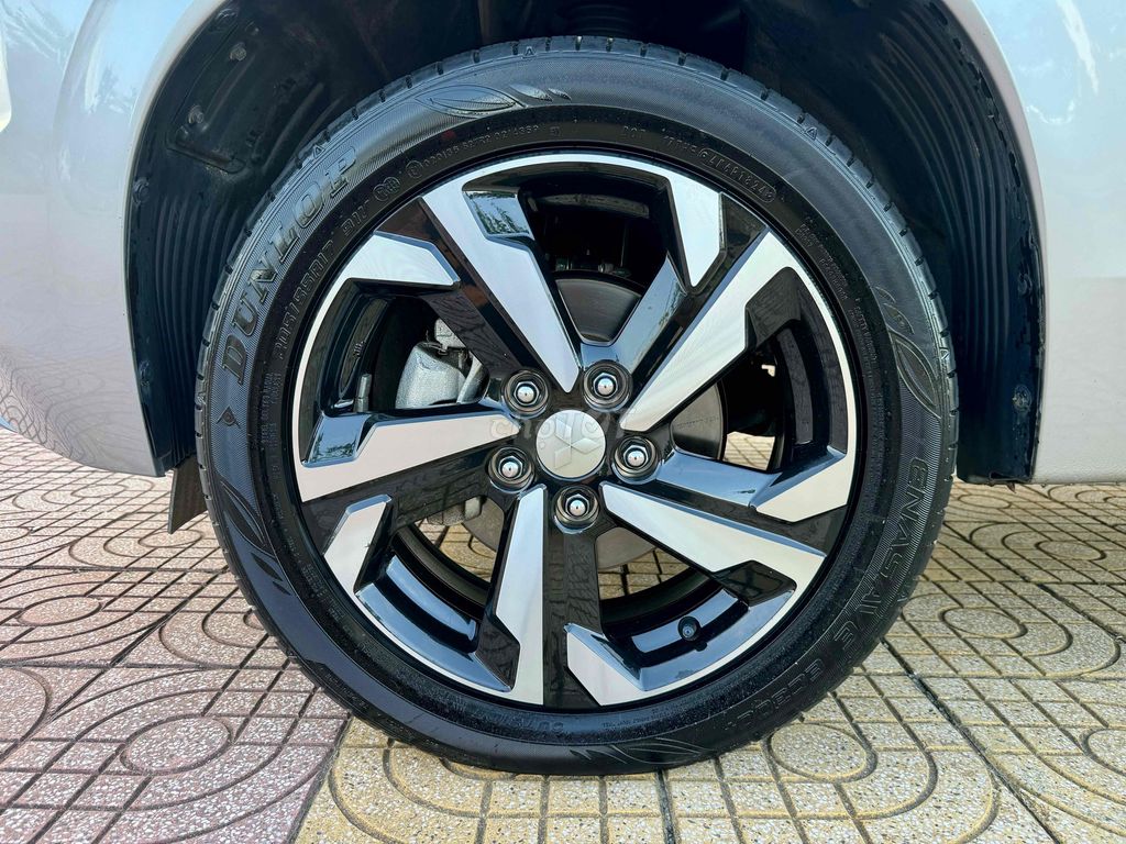 Mitsubishi Xpander 2024 Premium 1.5 AT - 7000 km. Mua bán Ô tô tại Quận Cẩm Lệ Đà Nẵng được đăng bởi nguyễn văn khoa hình 20