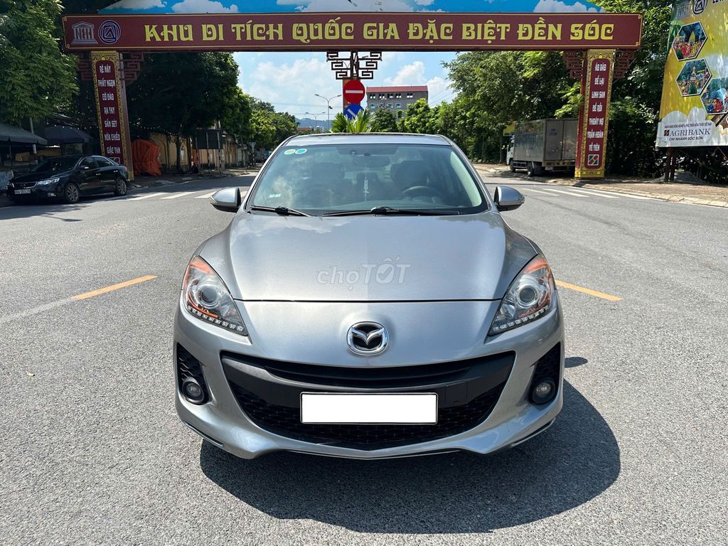 Mazda 3 S 1.5AT cuối 2014 tự động. Xe đẹp k lỗi