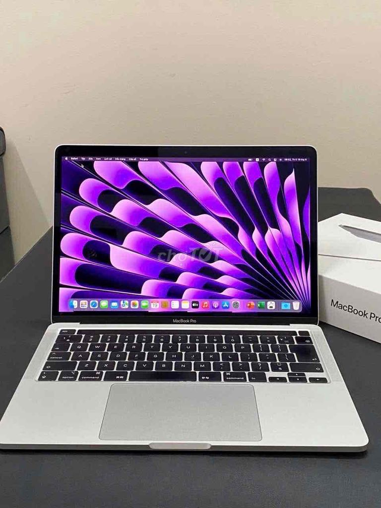 Apple MacBook Pro M2 13 inch 16GB/512GB Bạc. Mua bán Laptop tại Quận Thanh Xuân Hà Nội được đăng bởi Thu Hà hình 1