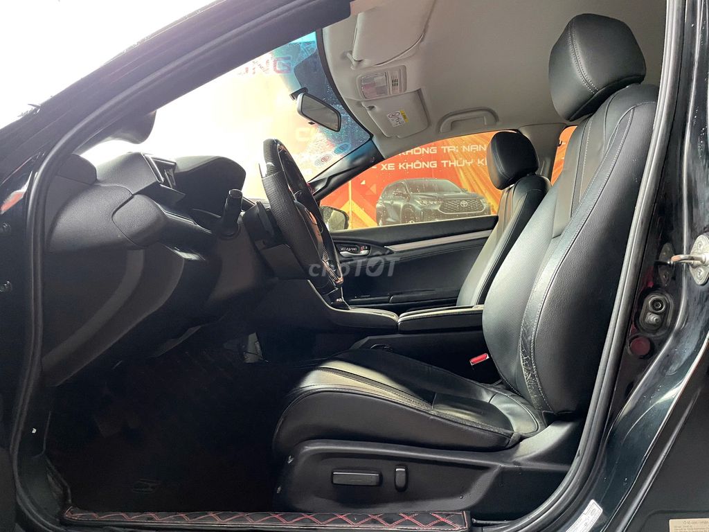 Honda Civic 2019  - 68000 km. Mua bán Ô tô tại Thành phố Thủ Đức Tp Hồ Chí Minh được đăng bởi Thy Ôtô Cũ Miền Nam hình 14