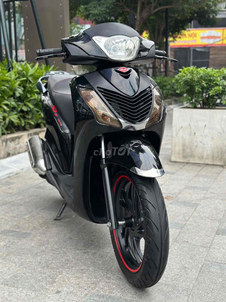 Cần bán SH độ nhập 2015 khoá Smartkey máy cực chât. Mua bán Xe máy tại Quận Cầu Giấy Hà Nội được đăng bởi Xe Máy Vượng Trung hình 3