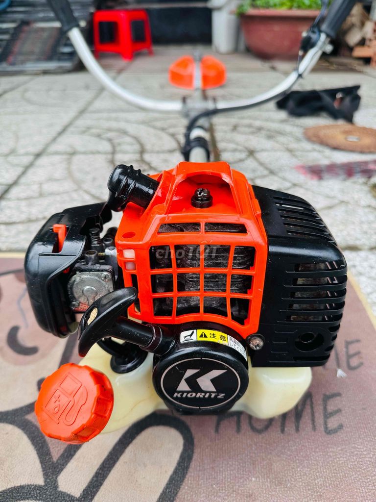 Máy cắt cỏ Kioritz SRM200A Nhật bãi Đỏ. Mua bán Đồ chuyên dụng, Giống nuôi trồng tại Quận Bình Thuỷ Cần Thơ được đăng bởi Hoàng hình 1