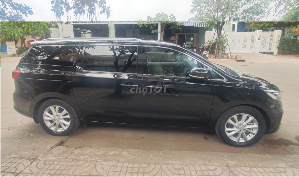 KIA SEDONA 2020 với không gian nội thất sang trọng. Mua bán Ô tô tại Thành phố Thủ Đức Tp Hồ Chí Minh được đăng bởi OJRT B hình 4
