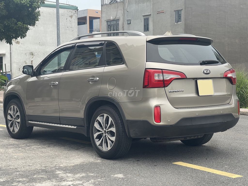 Kia Sorento GAT 2016 máy xăng số tự động. Mua bán Ô tô tại Quận Gò Vấp Tp Hồ Chí Minh được đăng bởi Quang hình 12