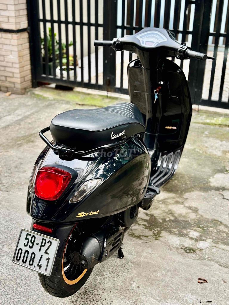 Vespa Sprint 125cc sporty bstp chính chủ cần bán. Mua bán Xe máy tại Quận Gò Vấp Tp Hồ Chí Minh được đăng bởi Khanh hình 4
