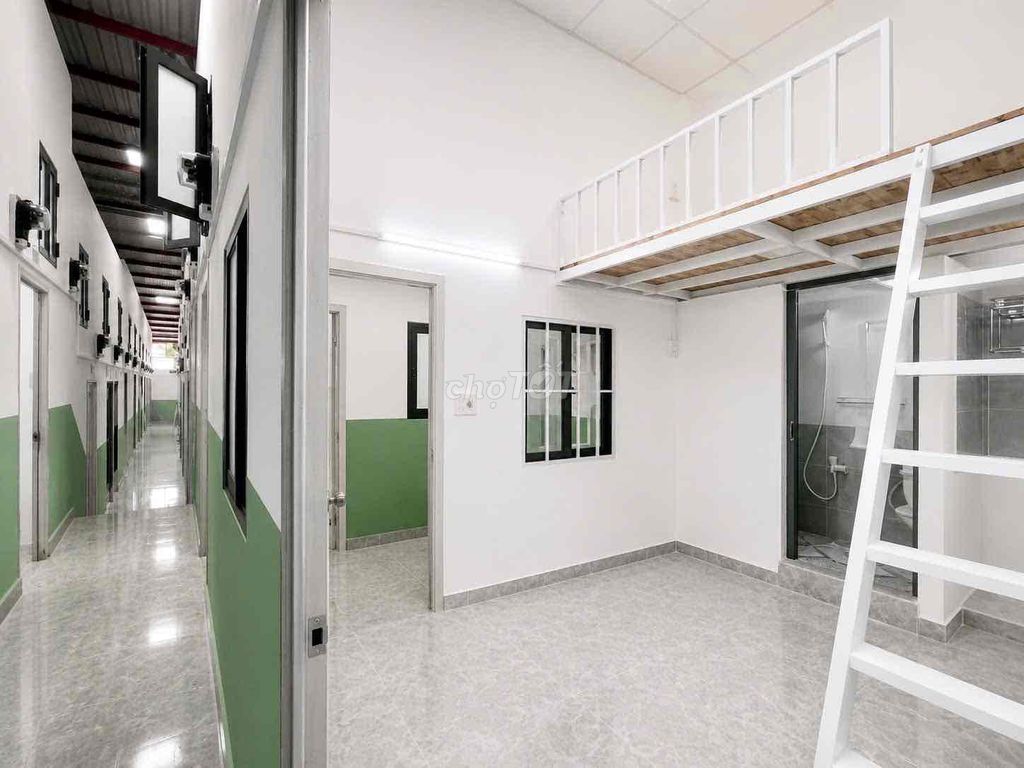 Nguyễn Oanh, đi bộ qua IUH, phòng mới xây 100% - ảnh 3