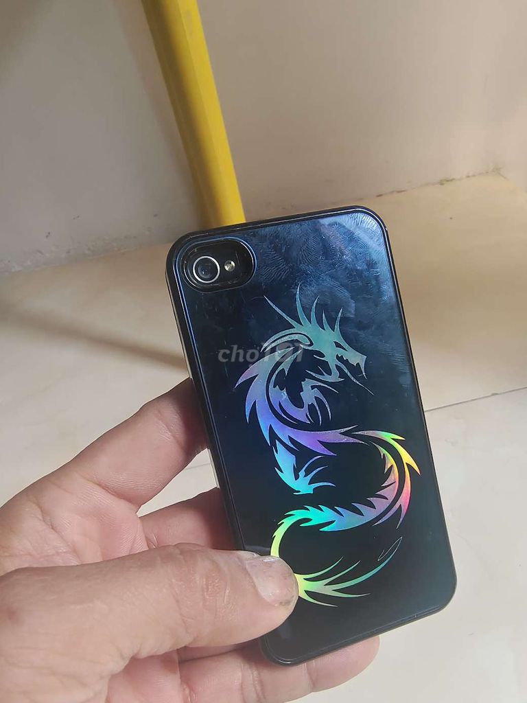 Siêu phẩm Iphone 4 nguyên zin hàng hiếm. Mua bán Điện thoại tại Quận Tân Bình Tp Hồ Chí Minh được đăng bởi Ngon bổ rẻ hình 1