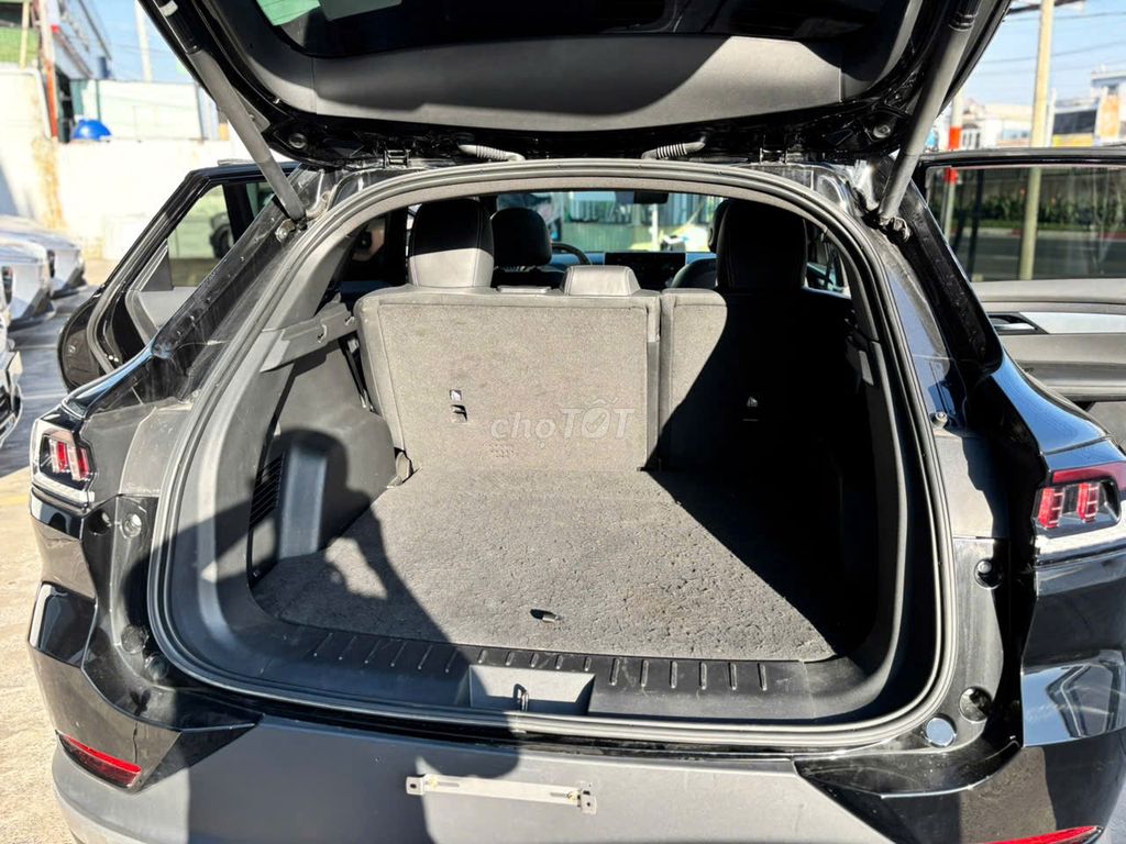 VinFast VF8 PLUS 2023 màu Đen FULL Adas. Mua bán Ô tô tại Quận 12 Tp Hồ Chí Minh được đăng bởi Vinfast GF hình 15