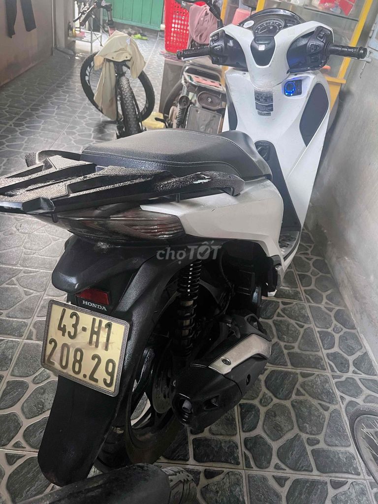 cần bán xe sh xe nguyên zin sang tên bao ngon. Mua bán Xe máy tại Thị xã Bến Cát Bình Dương được đăng bởi Trần Thị Thảo hình 3