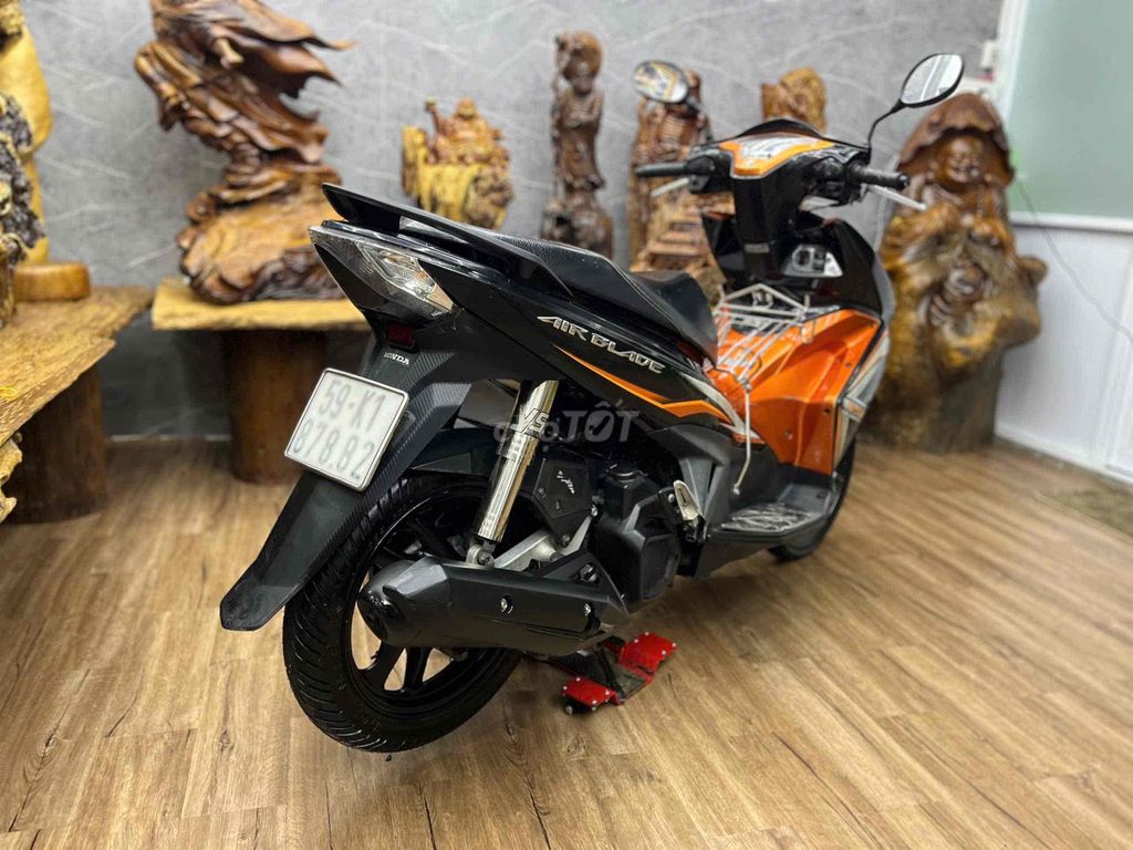 👉Airblade 2015 chính chủ biển SG khoá smartkey. Mua bán Xe máy tại Quận 7 Tp Hồ Chí Minh được đăng bởi Xe Cũ Hiếu CT hình 2